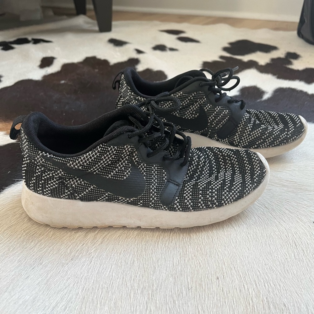 Nike women’s size 5.5